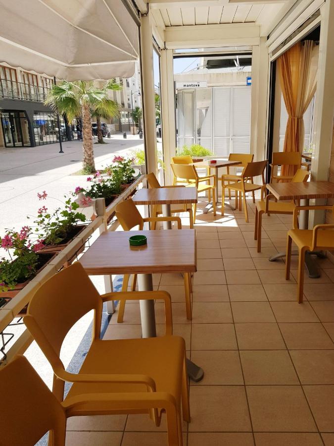Hotel La Plage Cattolica Zewnętrze zdjęcie