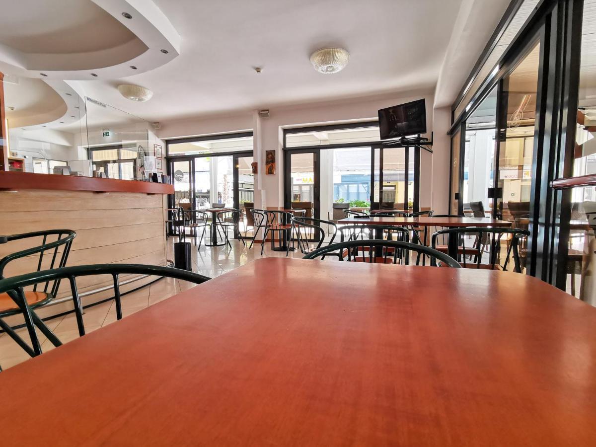 Hotel La Plage Cattolica Zewnętrze zdjęcie