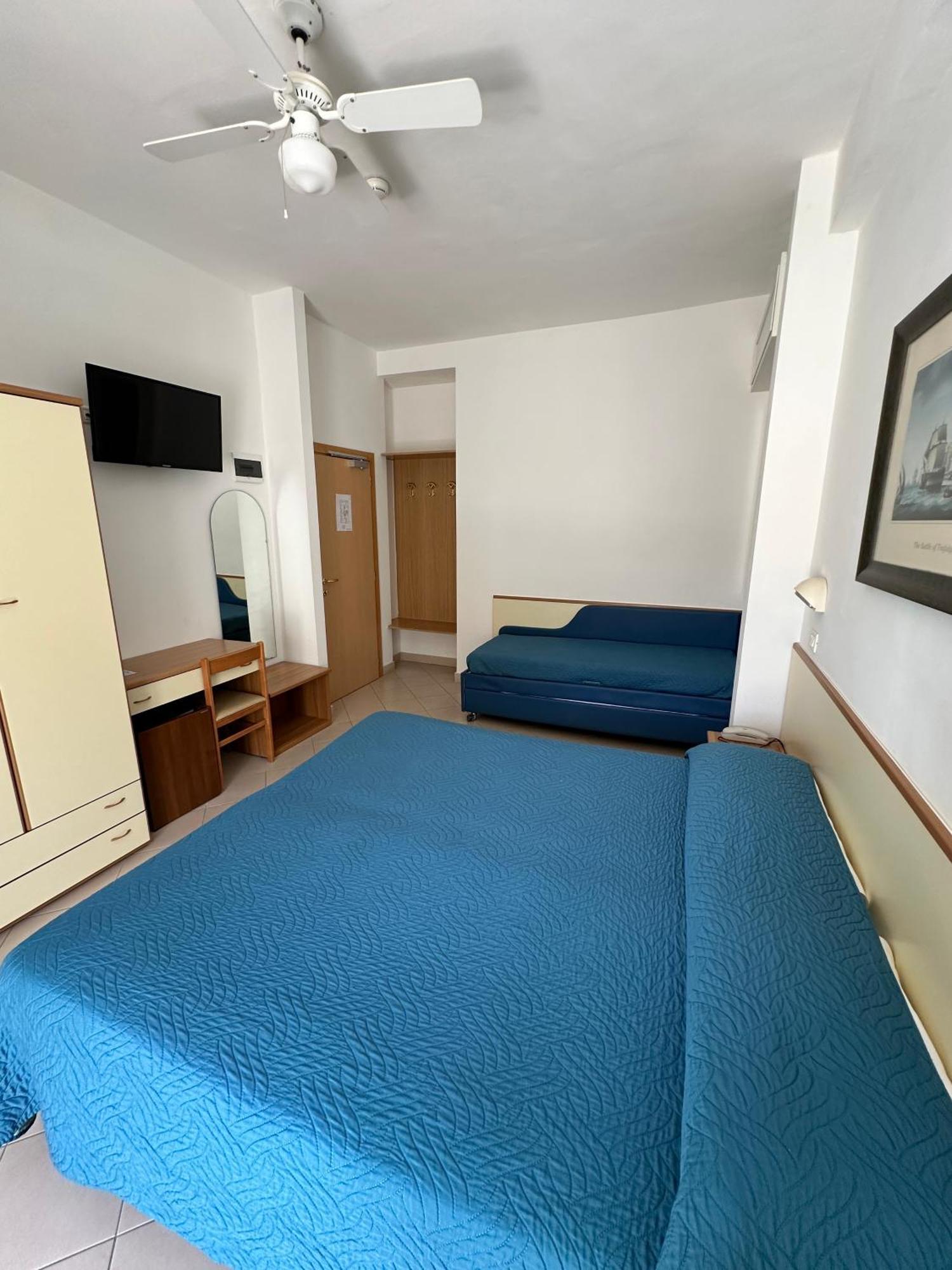Hotel La Plage Cattolica Zewnętrze zdjęcie