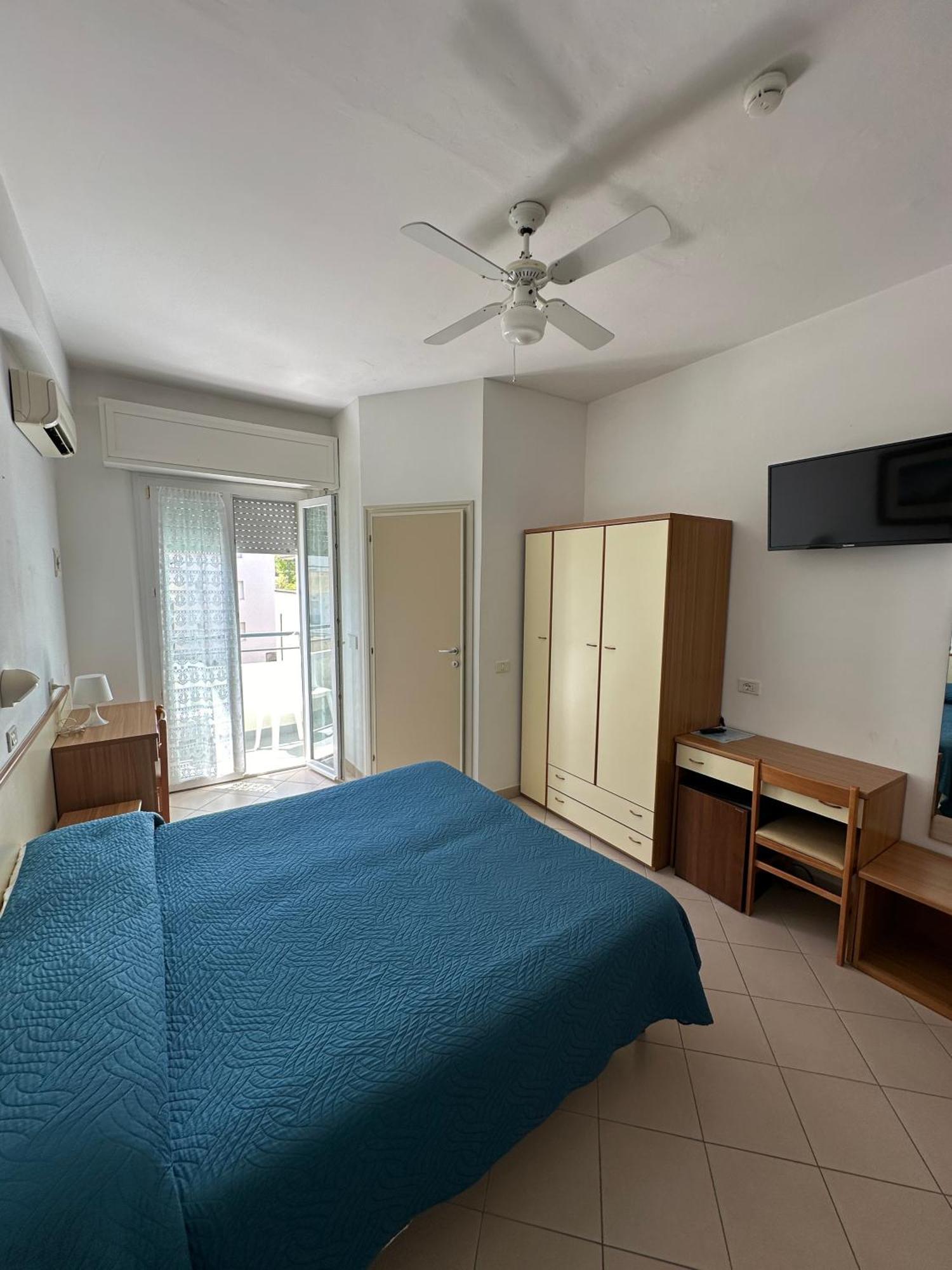 Hotel La Plage Cattolica Zewnętrze zdjęcie