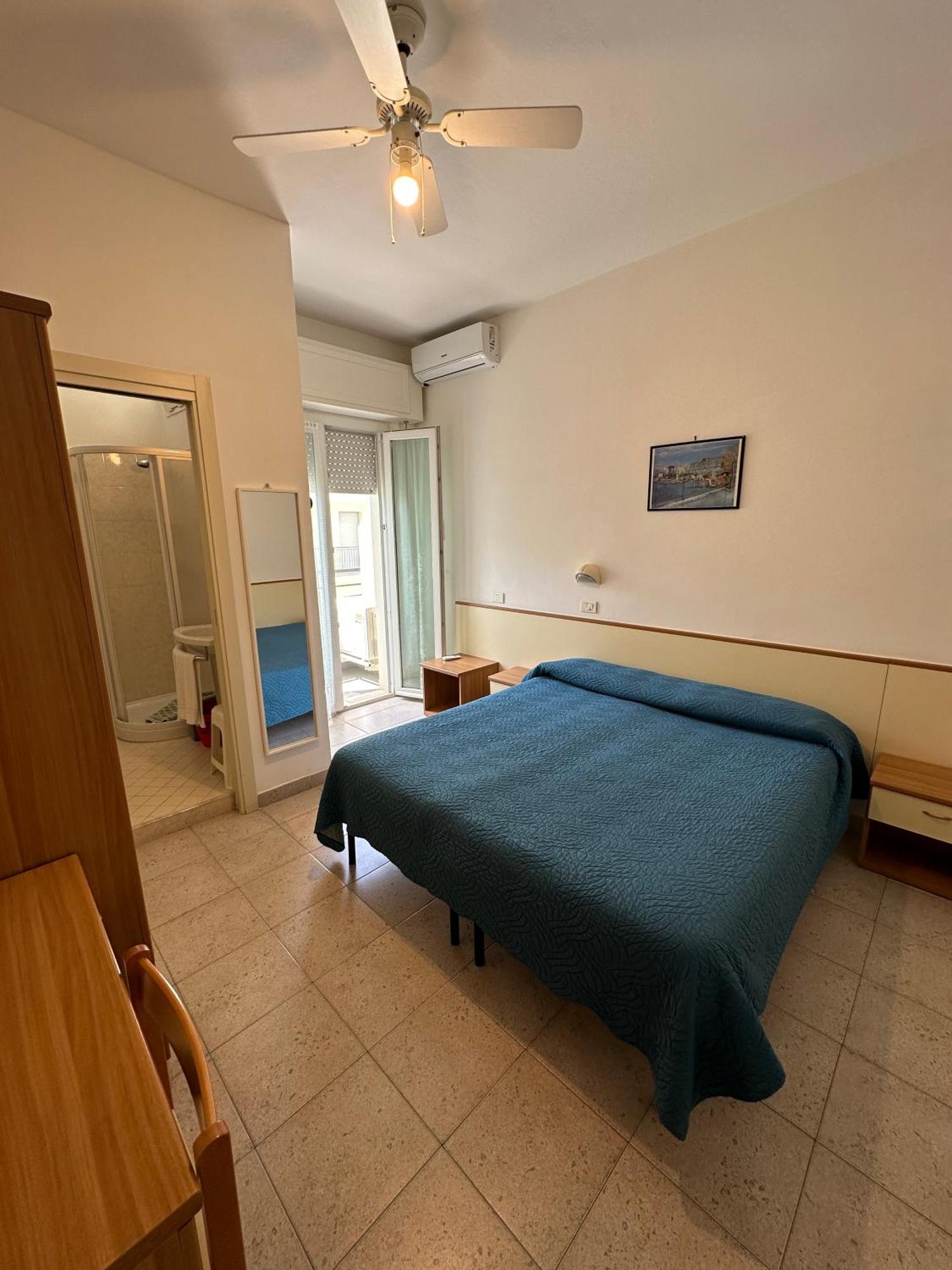 Hotel La Plage Cattolica Zewnętrze zdjęcie
