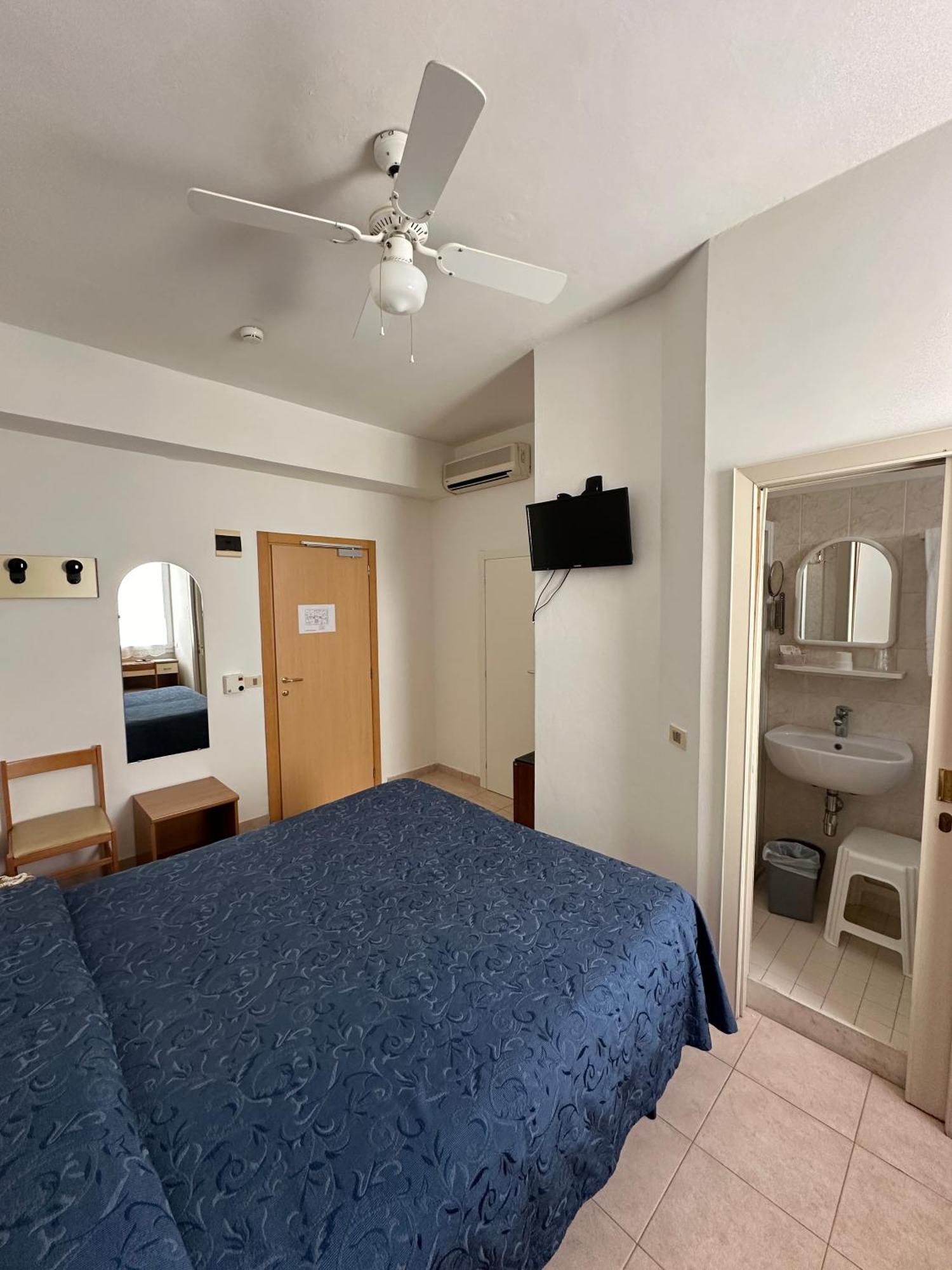 Hotel La Plage Cattolica Zewnętrze zdjęcie